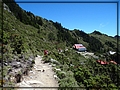 2014-07-14 10-43-24嘉明湖山屋到了.JPG